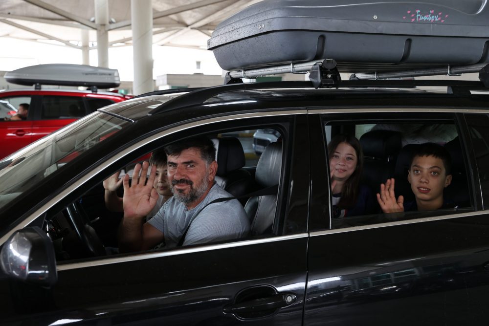 Avrupalı Türklerin Dönüş Yolculuğu Devam Ediyor: “Hüzünle Ayrılıyoruz”