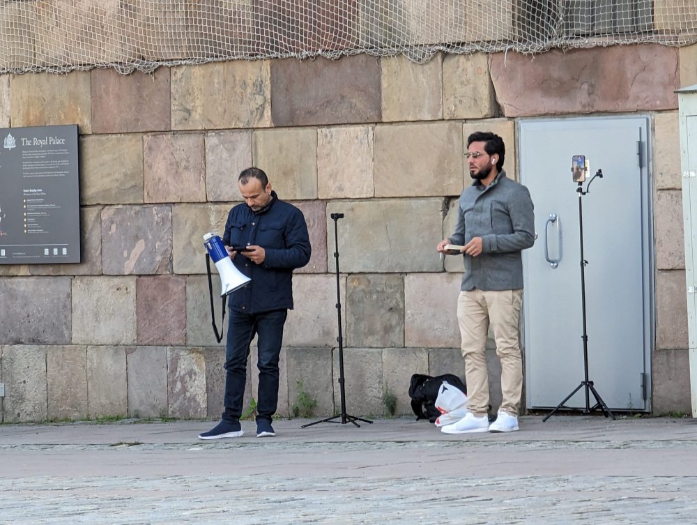 Norveç, Kur’an-ı Kerim Yakan Provokatörü Sınır Dışı Edecek