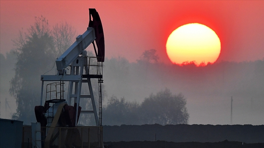 Rusya Başbakanı Mişustin: “Rusya’nın Petrol ve Gaz Gelirleri Yüzde 50 Arttı”