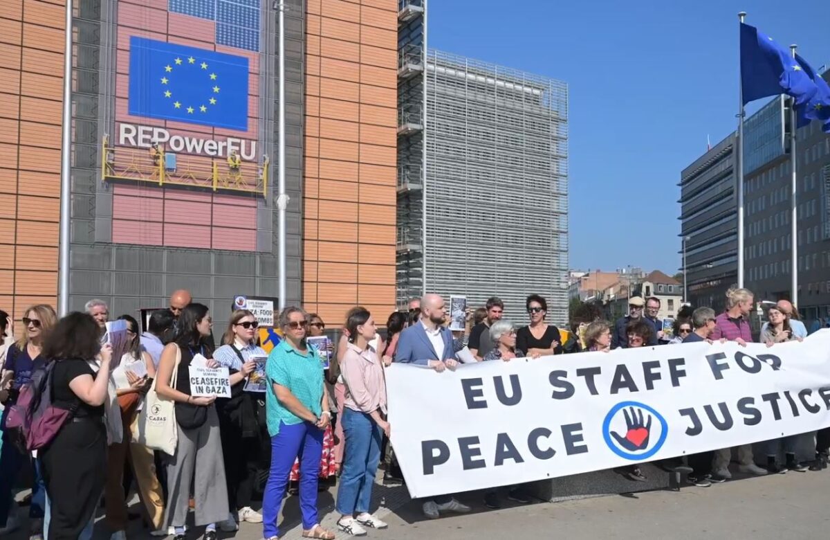 AB Çalışanları AB’nin Gazze Politikasını Protesto Etti